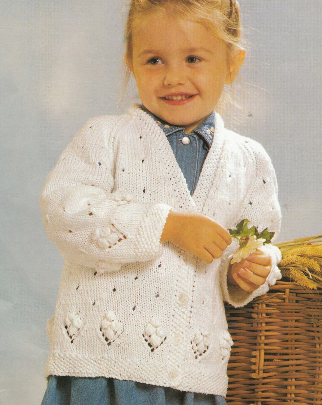 Girls V neck Eyelet Bobble Raglan Cardigan in DK (8 Ply) Light Worsted  wool- Knitting pattern- Chest 20 - 30