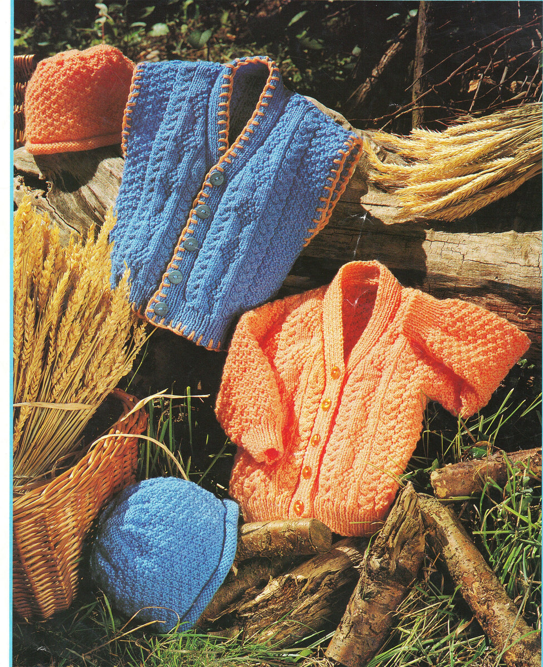 Childrens Textured cardigan & Waistcoat Hat ~ Blanket stitch edging DK (8 ply) yarn 16-22