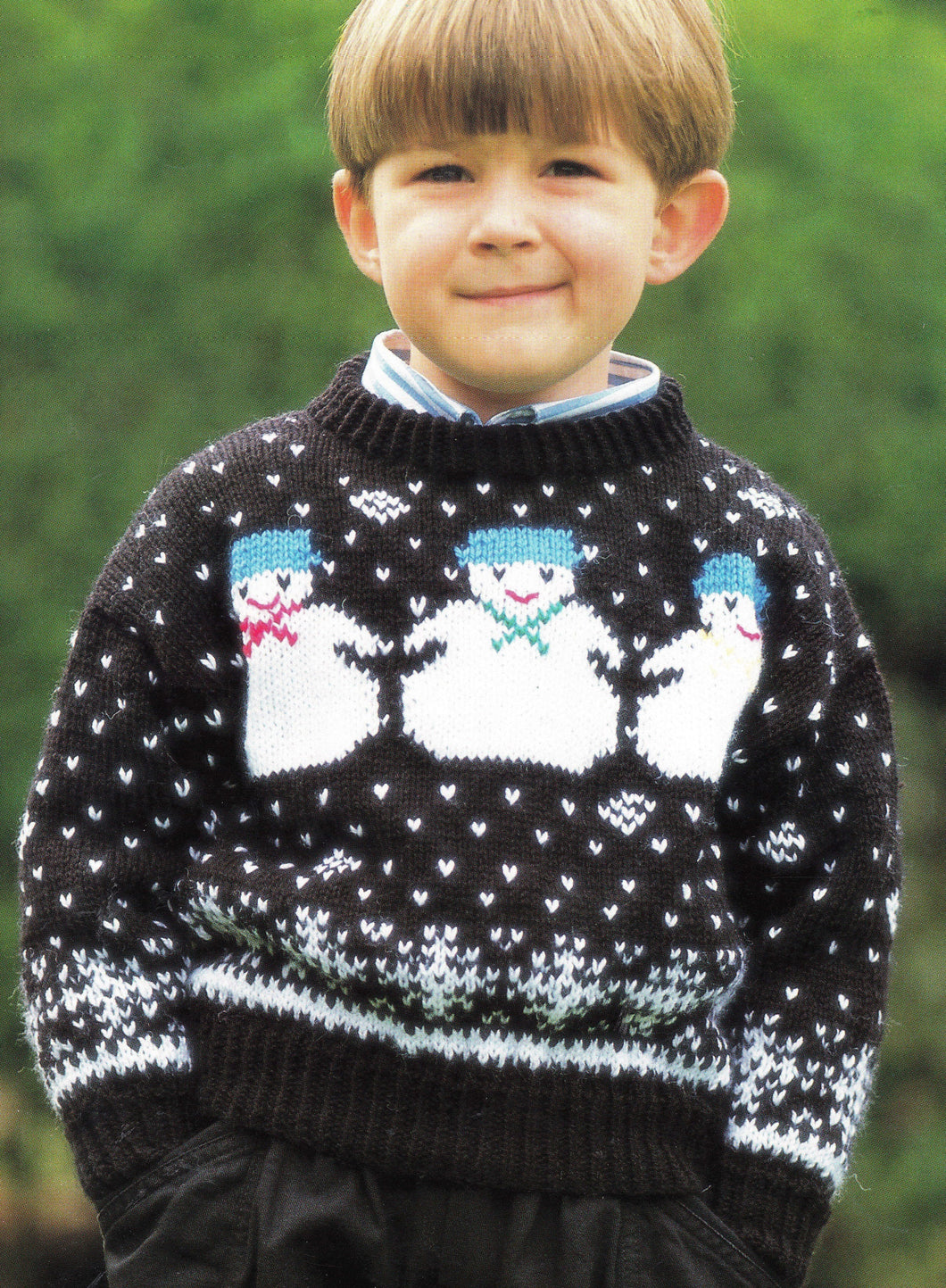 Christmas Snowman Children's Jumper round neck drop sleeves Has chart DK 8 PLY Light worsted knitting pattern download 24