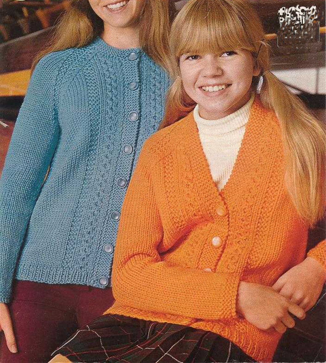 Girls Womans Raglan Cardigans Round & V neck with front panel pattern knitted in Chunky Bulky 12 ply wool sizes 32-36