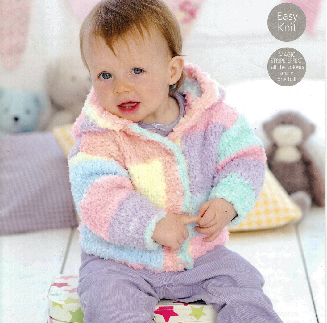 Baby Boy - Girl Easy Hooded Jacket in snowflake Chunky Bulky 12 ply wool - 16 - 26