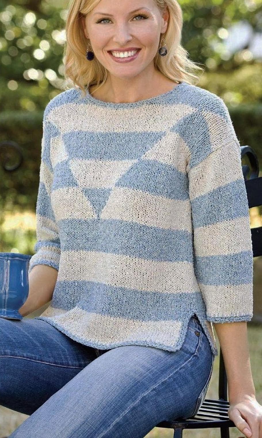 Womens Round Neck 3/4 Sleeves Sweater- V front-side vents  38