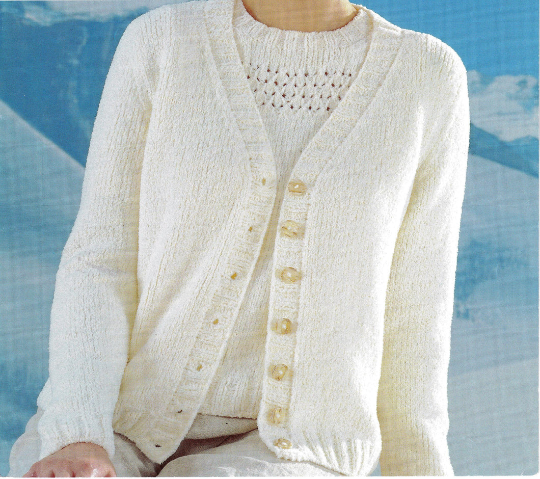 Women's Twin set Cardigan & Short Long sleeved Sweater 28