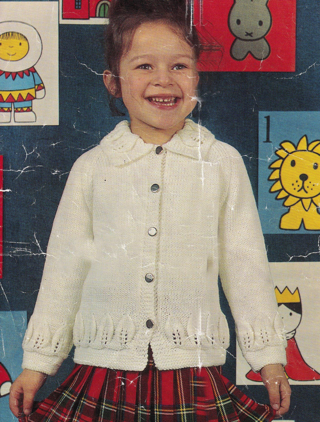 Girls Cardigan with leaf effect & Collar 4ply or DK wool- fits ages 22-27